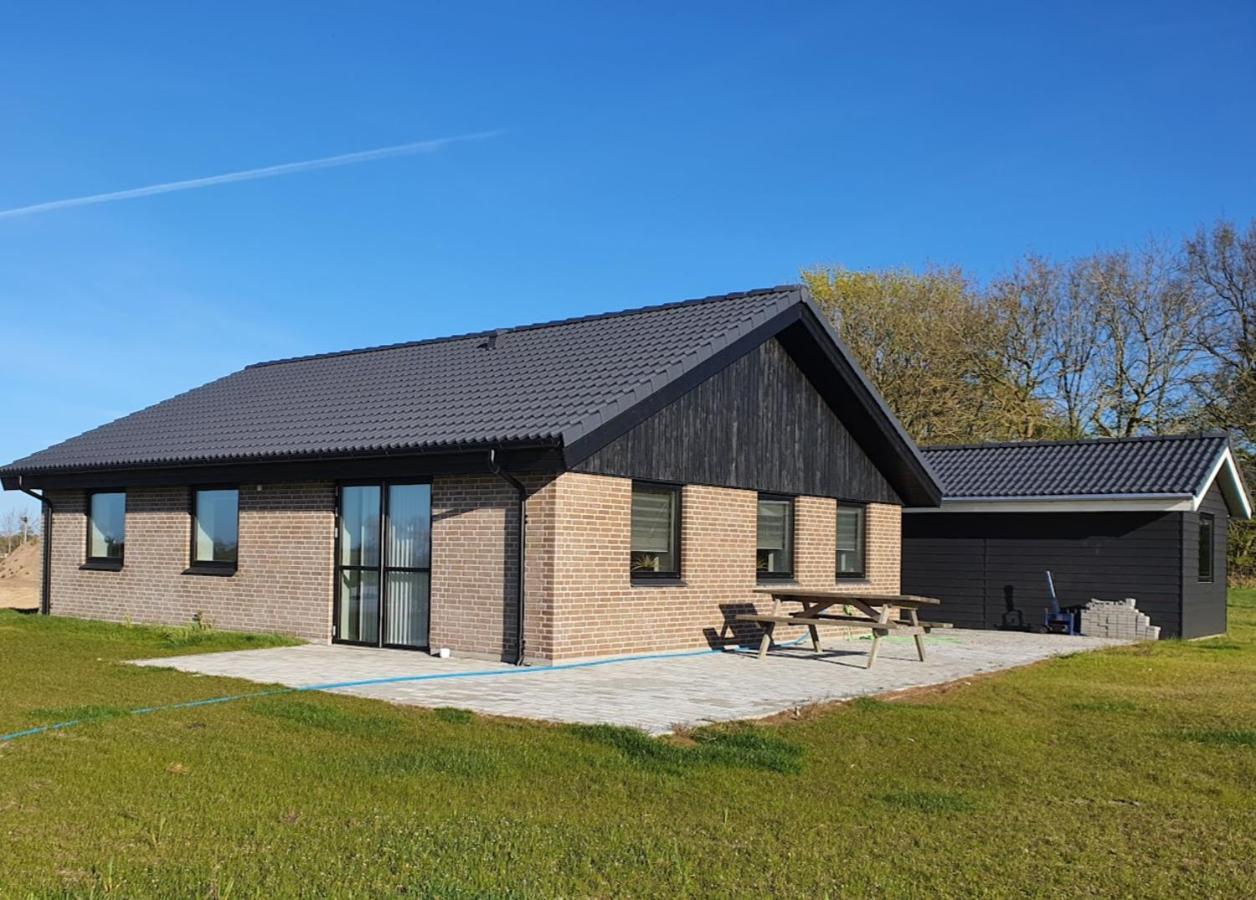 奥特鲁普Faelleshuset Kirkebakken住宿加早餐旅馆 外观 照片